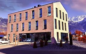 b_smart motel Sevelen